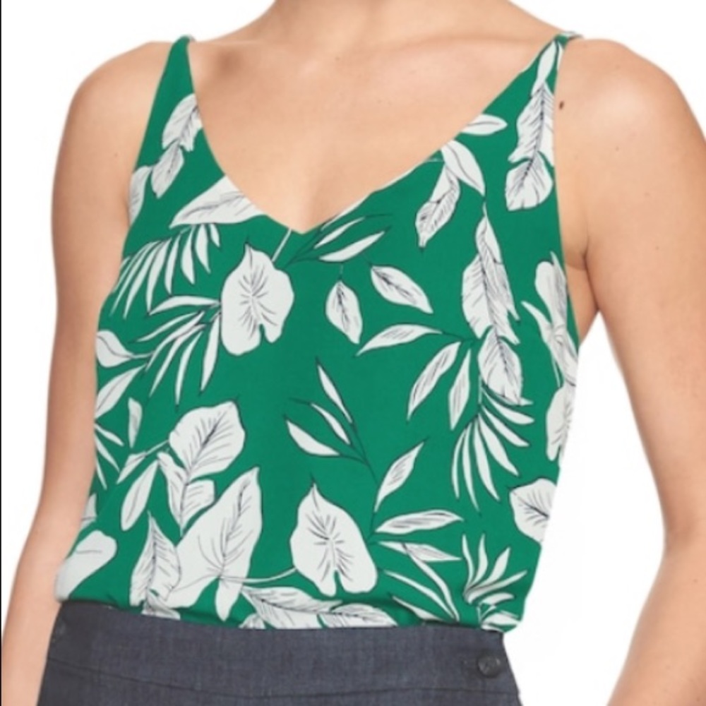 Banana Republic green tank